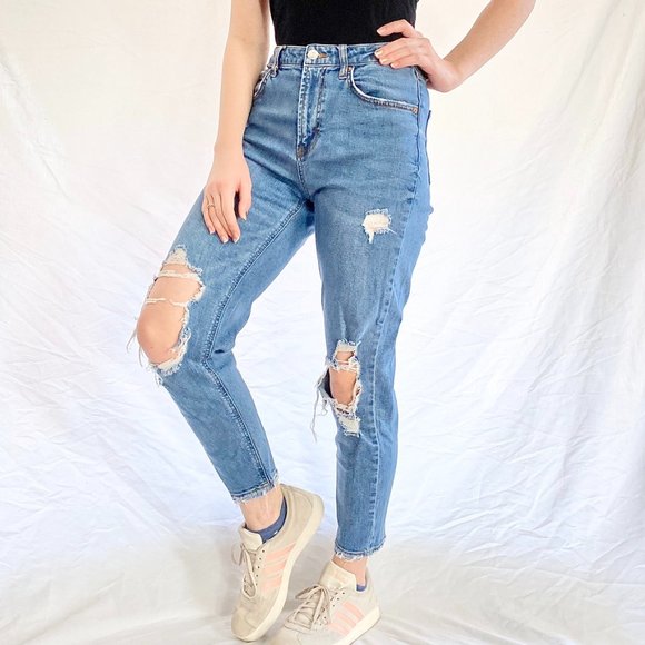 wild fable Denim - Wild Fable High Rise Ripped Deconstructed Mom Jeans Size 2